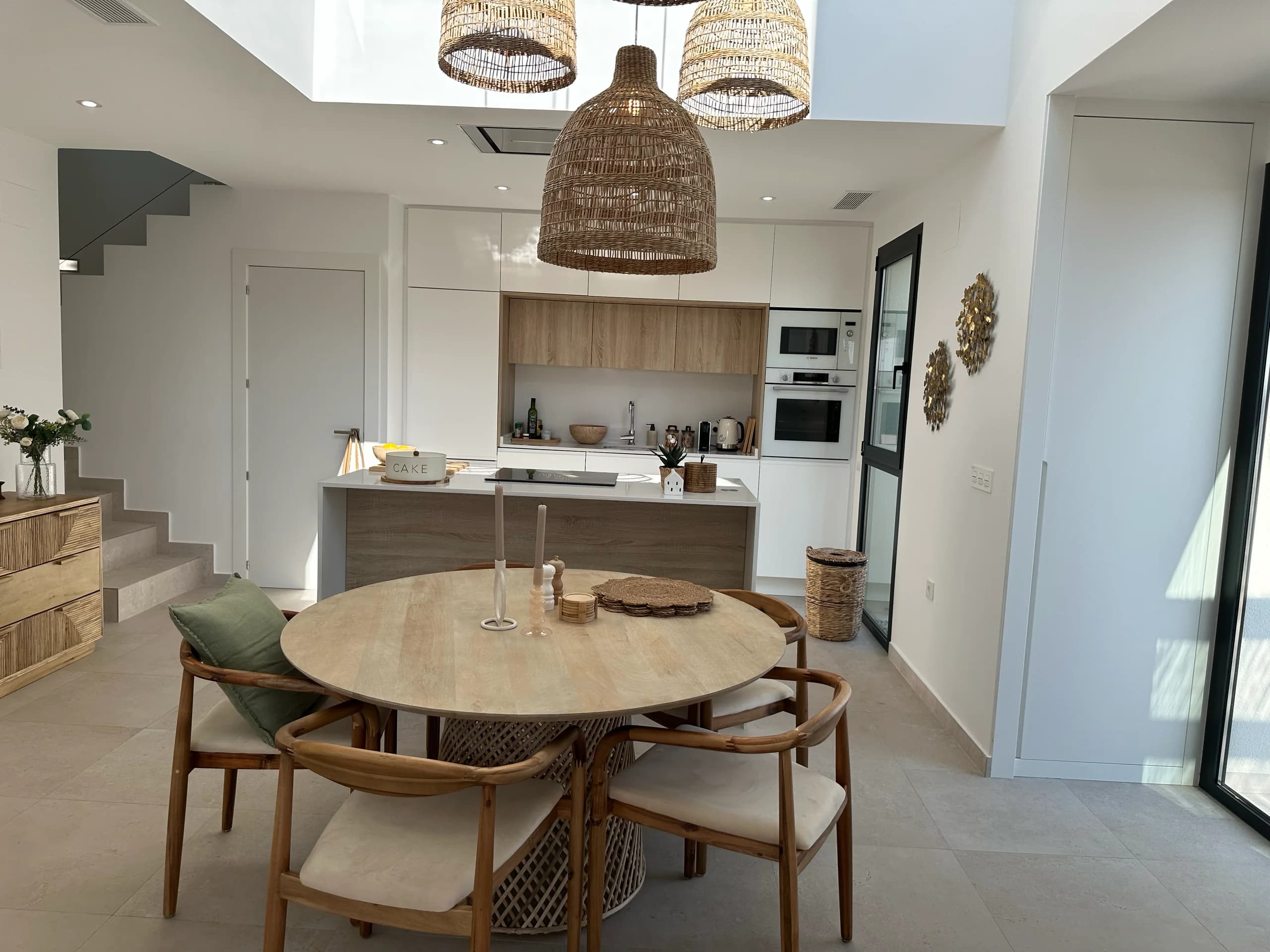 Villa Bella Sol — garden path and planting around the villa