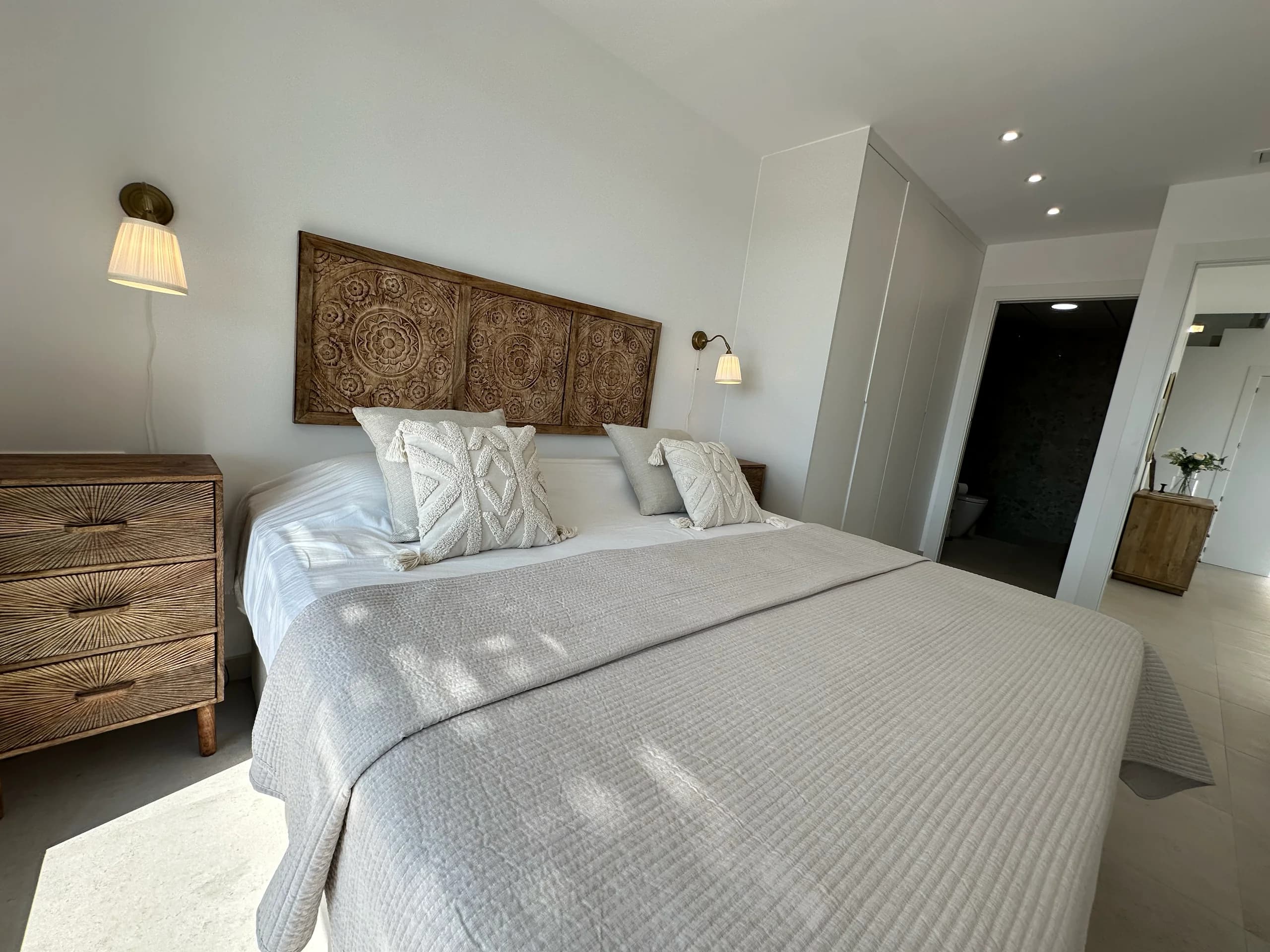 Villa Bella Sol — TV or reading corner in the lounge