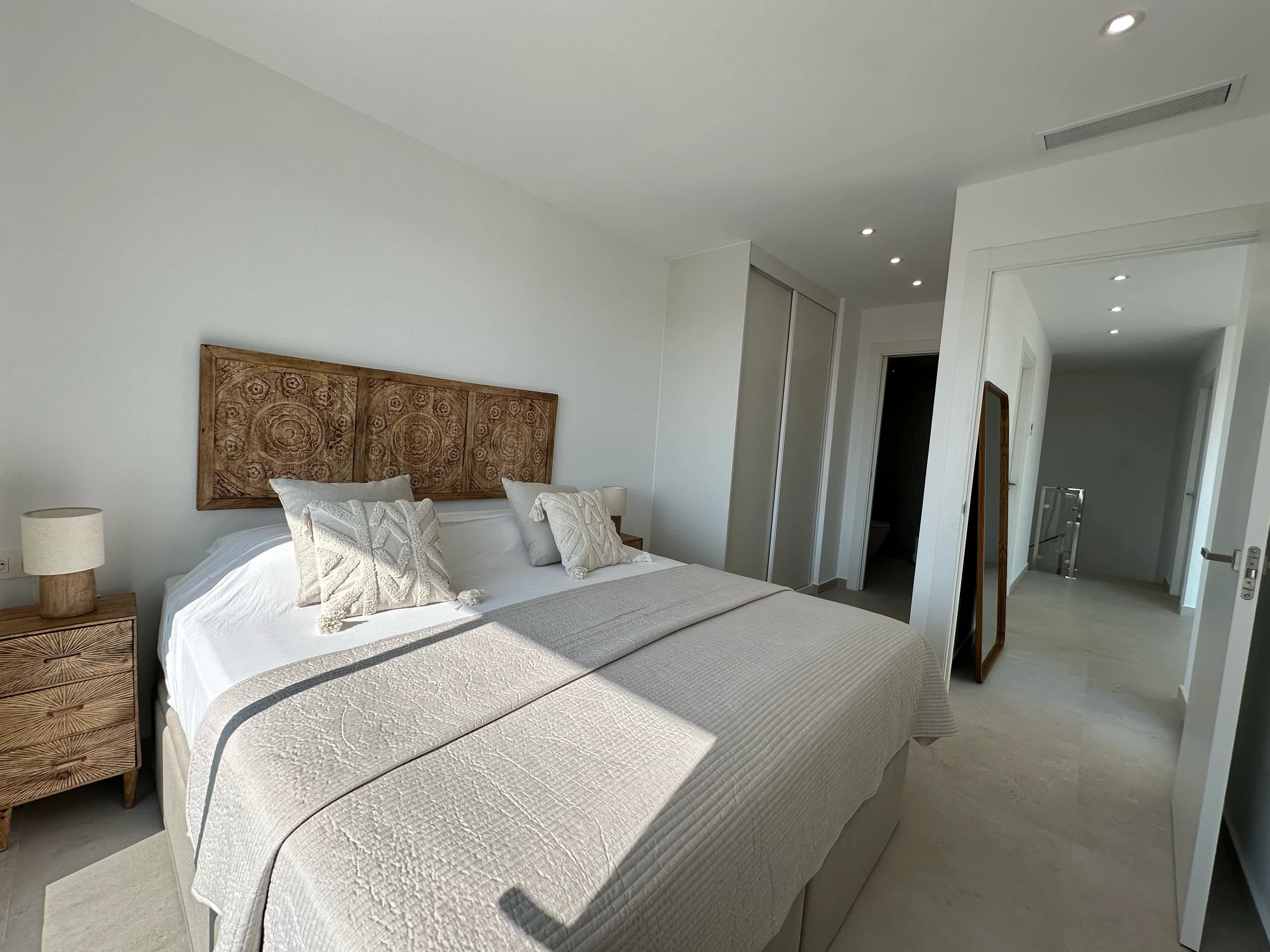 Villa Bella Sol — pool from the side with tile edge